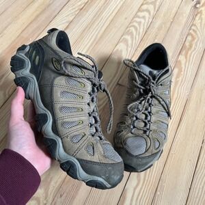 Oboz Sawtooth Low Mens Hiking Shoes Brown Gray Nubuck Leather Trail Sneaker 11.5